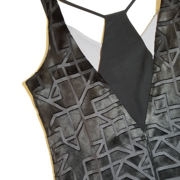 NWT Alice & Trixie Kennedy Silk Geo Shift Dress - Picture 8 of 8